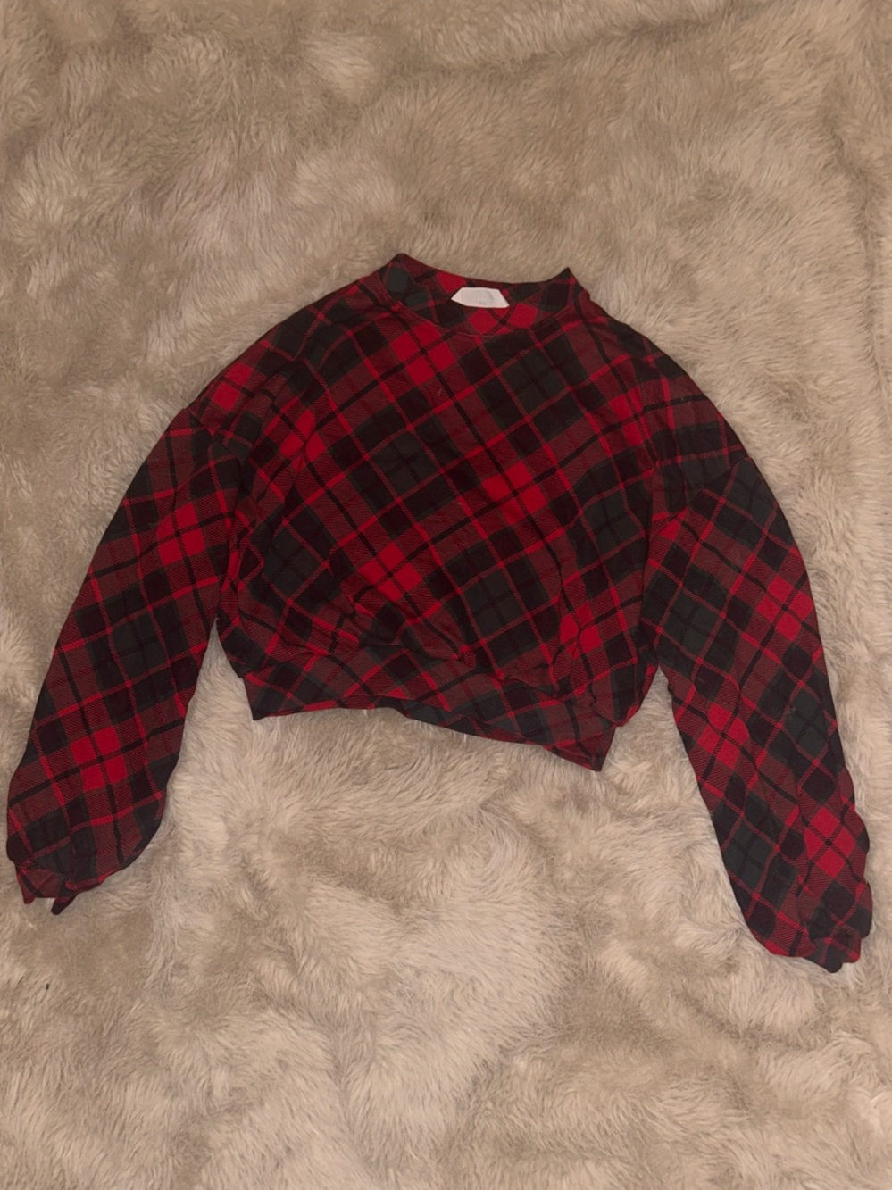 Red and Black Plaid Cropped Long Sleeve sweater
